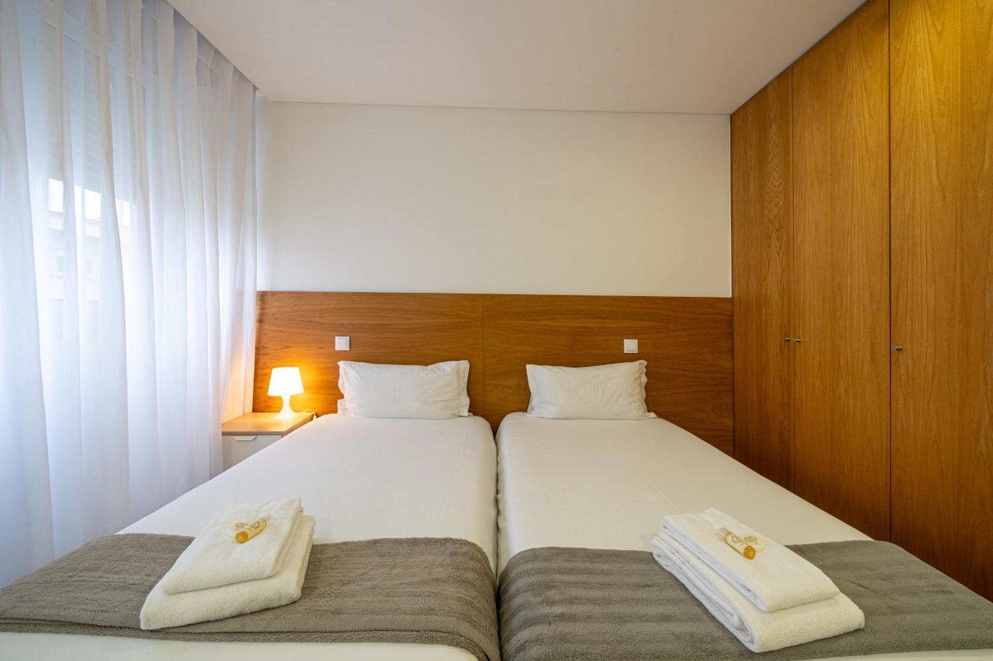Central Suites Сан-Жуан-да-Мадейра Экстерьер фото